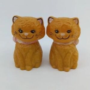 Vintage Cat Salt & Pepper Shakers